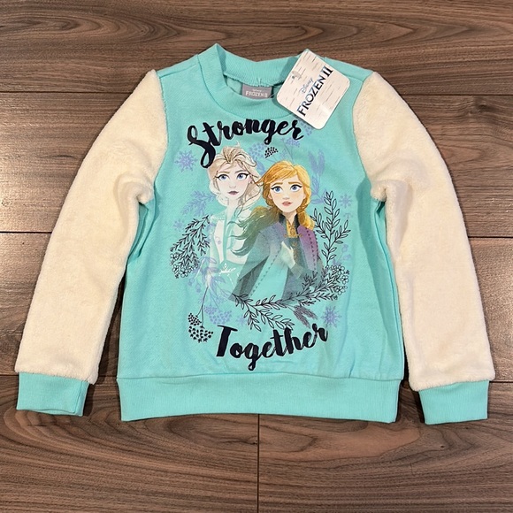 Youth Disney ‘Frozen 2’ Pajama Set - Size: 5Y - Picture 2 of 8